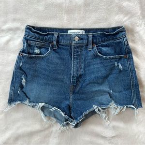 🌟 MUST GO 🌟 Abercrombie & Fitch ultra high rise mom shorts
